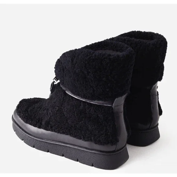 Marc Fisher Kamryn Genuine Shearling Black Leather Bootie Sz 5 1/2 DEFECT - Picture 2 of 12
